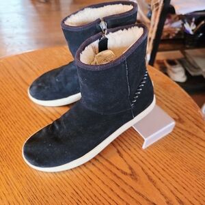 UGG Black and Cream Winter Boots
